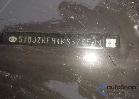 2019 Toyota Highlander Xle from USA, damaged, VIN 5TDJZRFH4KS576511